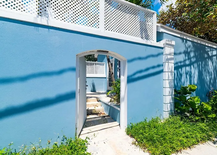 Saunders 3Bd Beach Cottage